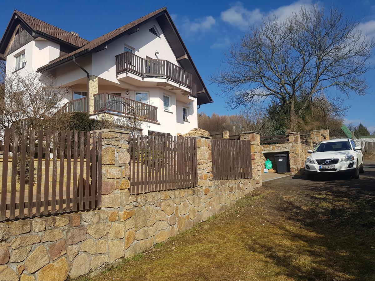 Vila Na Skalce Česká Kamenice 外观 照片